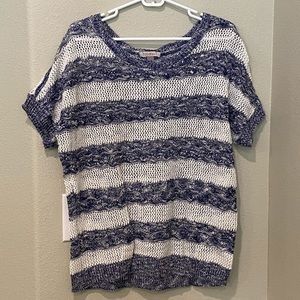 Roz & Ali blue & cream blouse